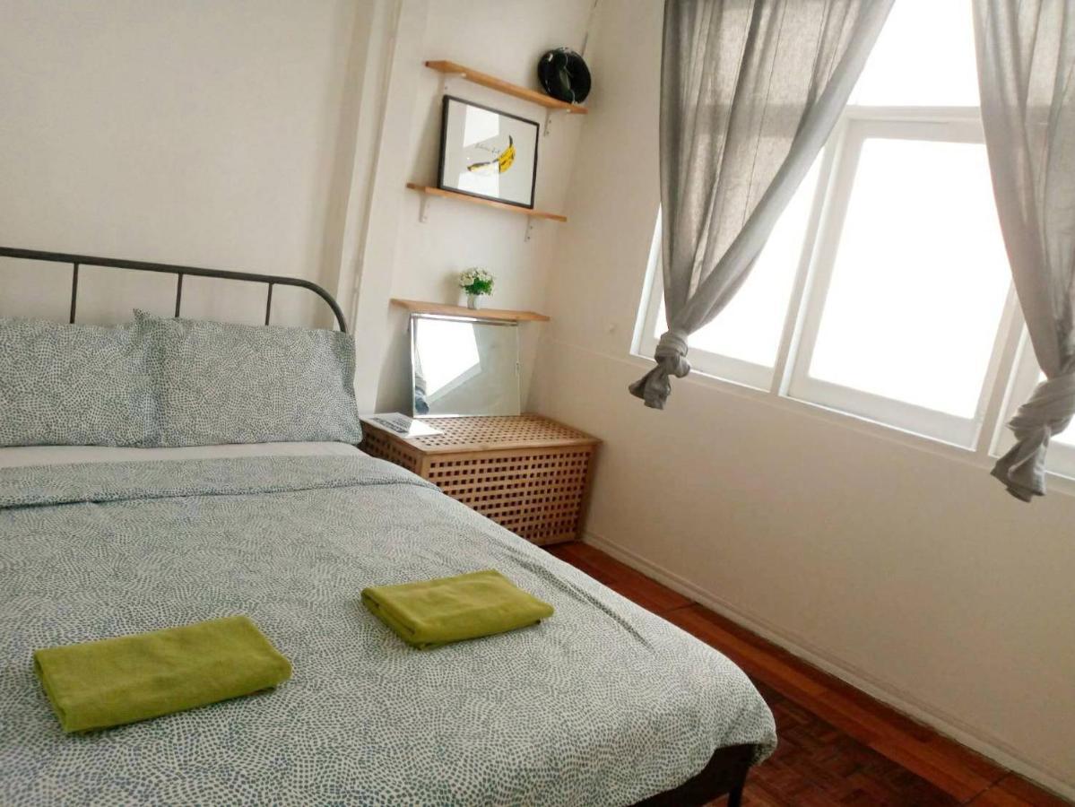 Cooper Hostel Bangkok Buitenkant foto