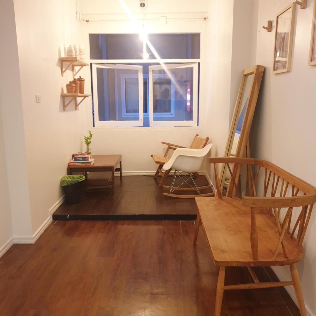 Cooper Hostel Bangkok Buitenkant foto