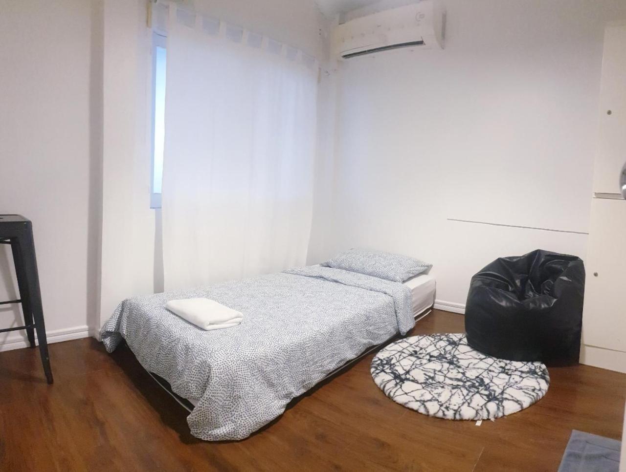 Cooper Hostel Bangkok Buitenkant foto