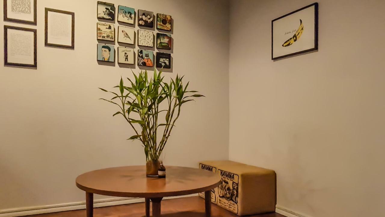 Cooper Hostel Bangkok Buitenkant foto