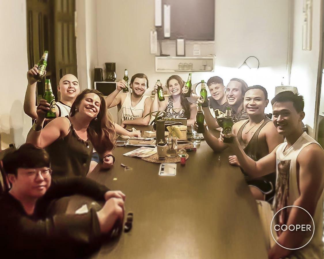 Cooper Hostel Bangkok Buitenkant foto
